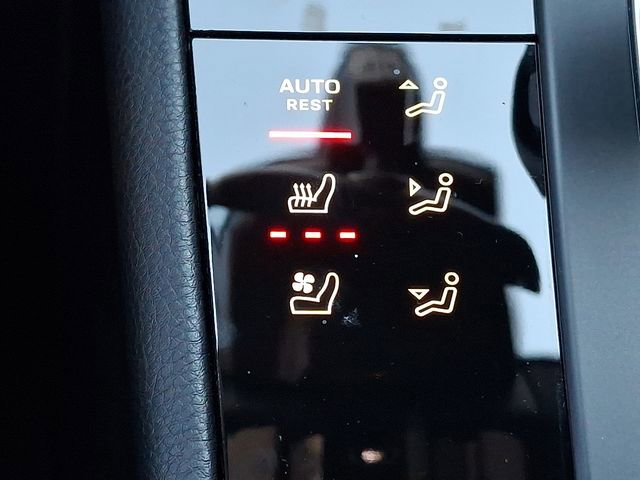 Certified 2026 Porsche Macan AWD/4WD image 28