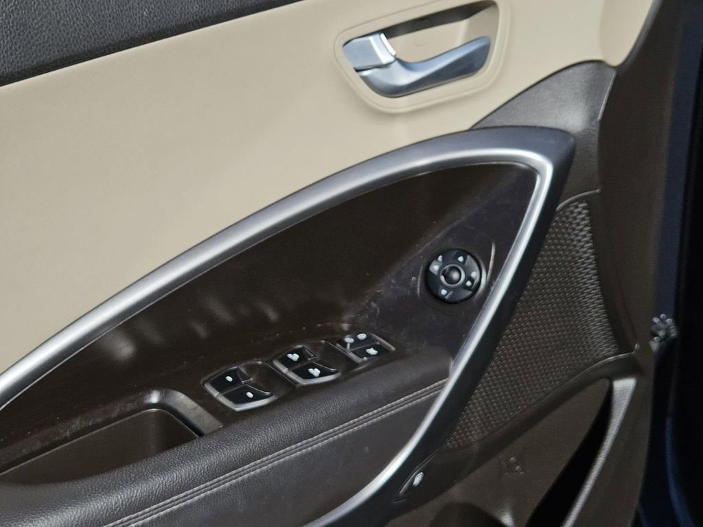 Used 2017 Hyundai Santa Fe Sport image 26