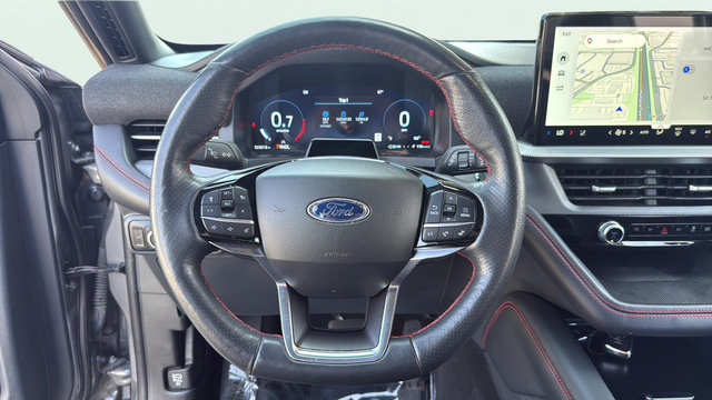 Used 2025 Ford Explorer ST-Line AWD/4WD image 17