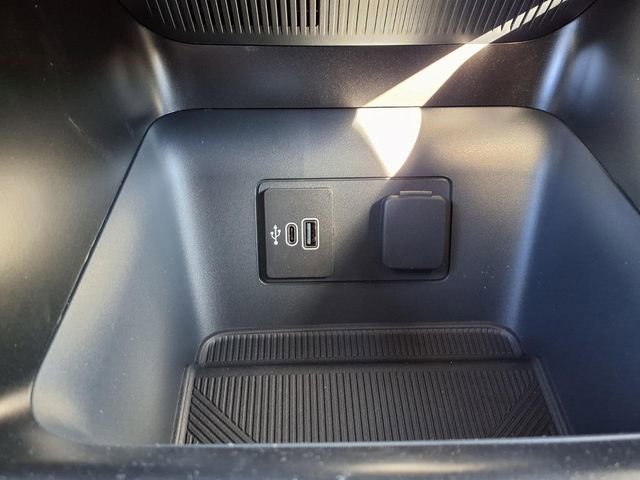 New 2026 Ford Explorer Active image 14