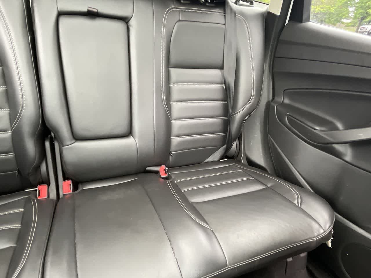 Used 2017 Ford Escape Titanium AWD/4WD image 15