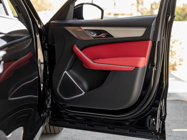 New 2026 Jaguar F-PACE R-Dynamic S AWD/4WD image 25