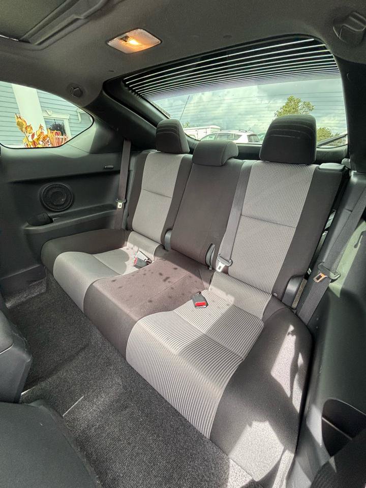 Used 2016 Scion tC FWD image 17