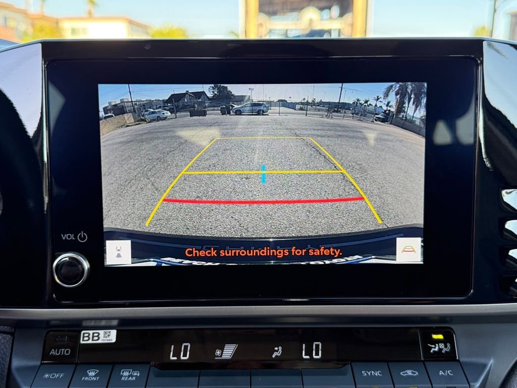 Certified 2025 Toyota Camry LE image 27