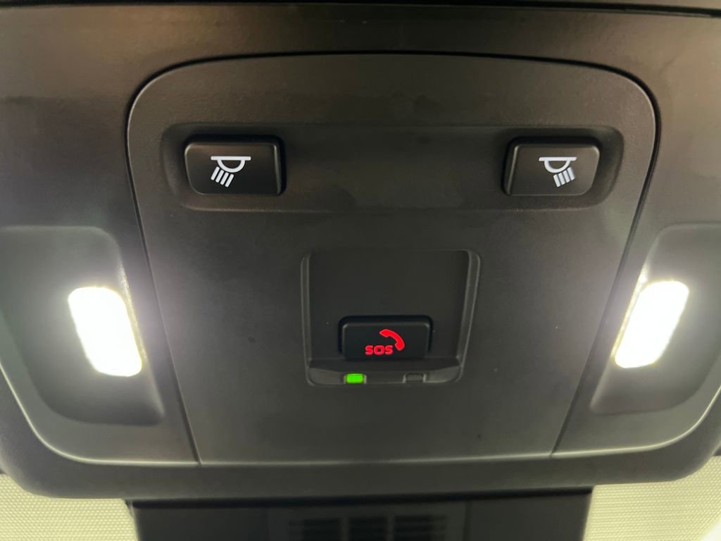 Used 2025 Toyota Camry SE image 54