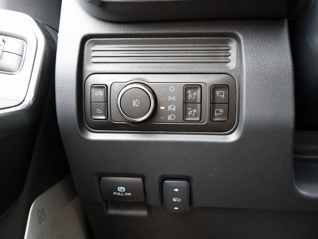 New 2026 Ford F250 Platinum image 31