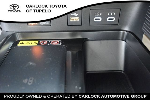 New 2026 Toyota Camry SE w/ Convenience Package FWD image 31