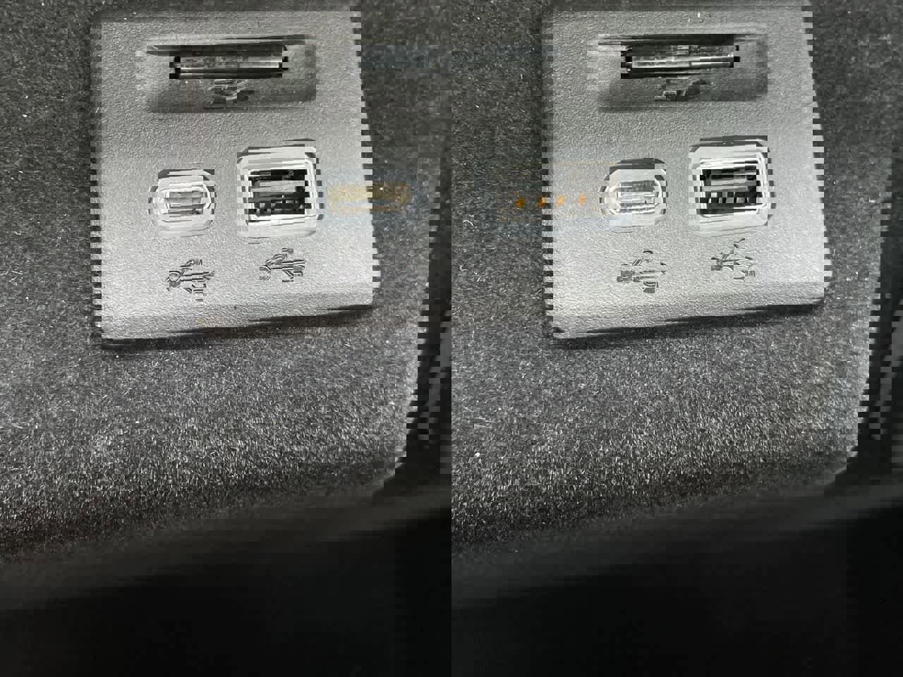 Used 2023 Cadillac Escalade Sport Platinum w/ Heavy-Duty Trailer Package image 30