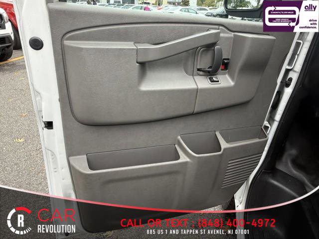 Used 2020 Chevrolet Express 2500 image 26