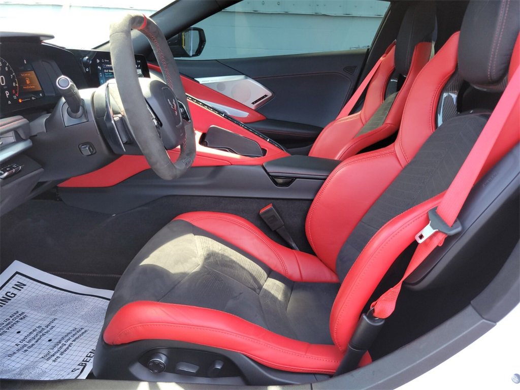 Used 2024 Chevrolet Corvette Z06 image 13