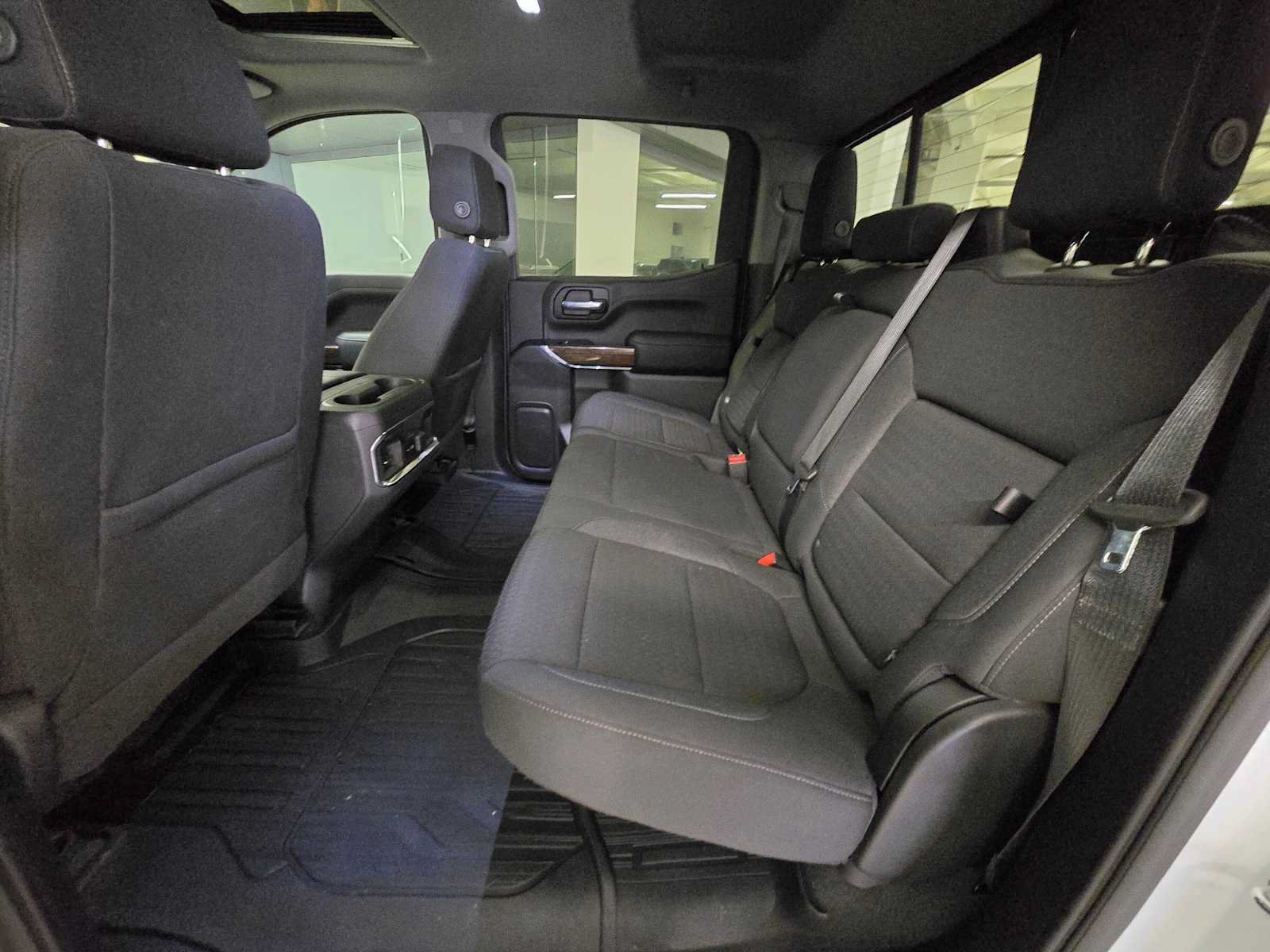 Used 2020 GMC Sierra 1500 Elevation w/ Elevation Value Package RWD image 17
