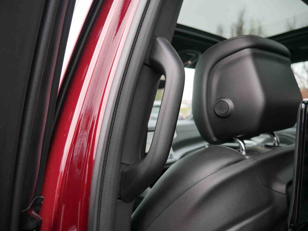 New 2025 Jeep Wagoneer L Series II w/ Convenience Group I image 19