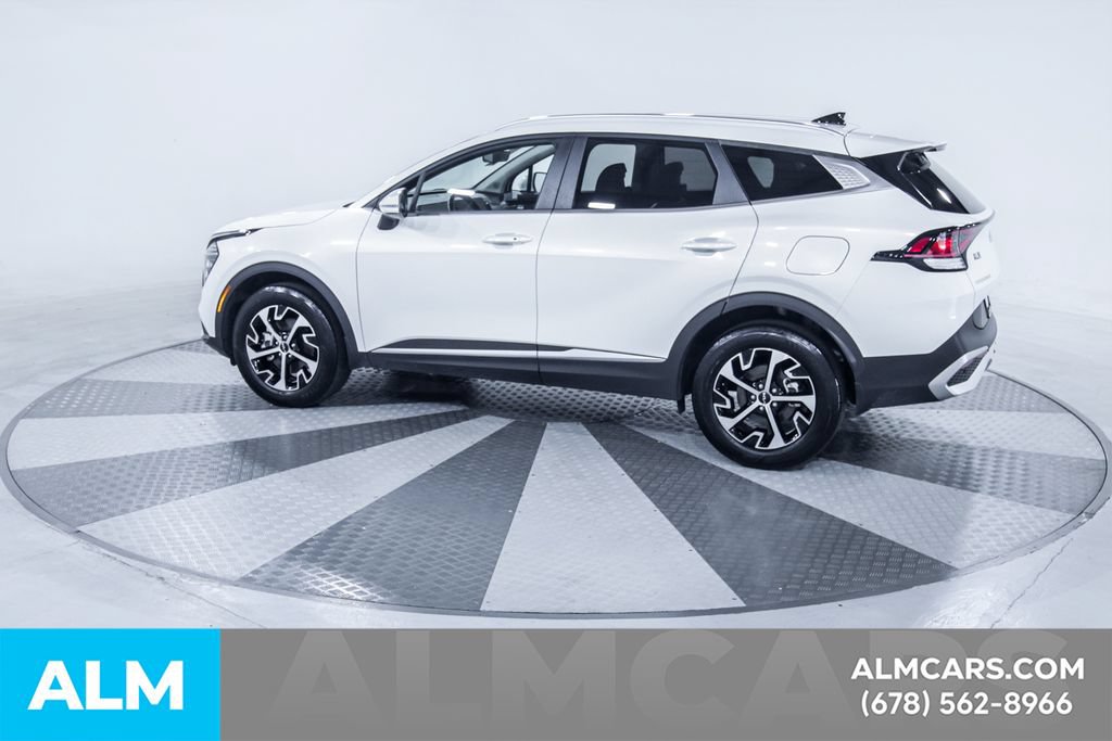 Used 2024 Kia Sportage EX AWD/4WD image 5