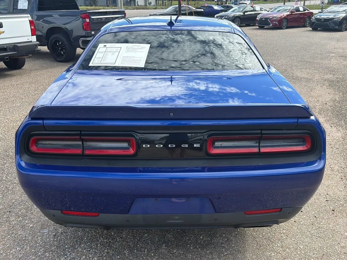 Used 2018 Dodge Challenger R/T Plus RWD image 10