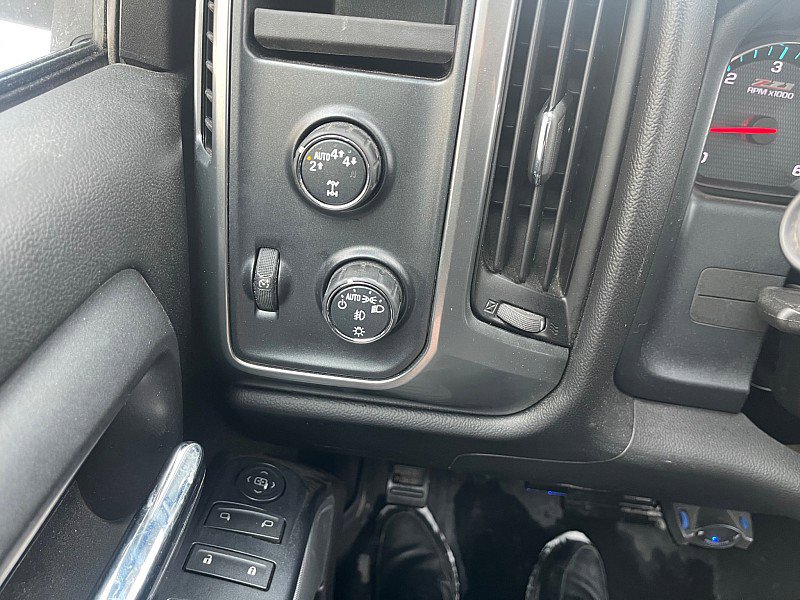 Used 2017 Chevrolet Silverado 1500 LT w/ All Star Edition image 22