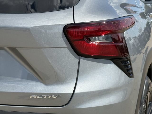 Certified 2025 Chevrolet Trax ACTIV FWD image 8