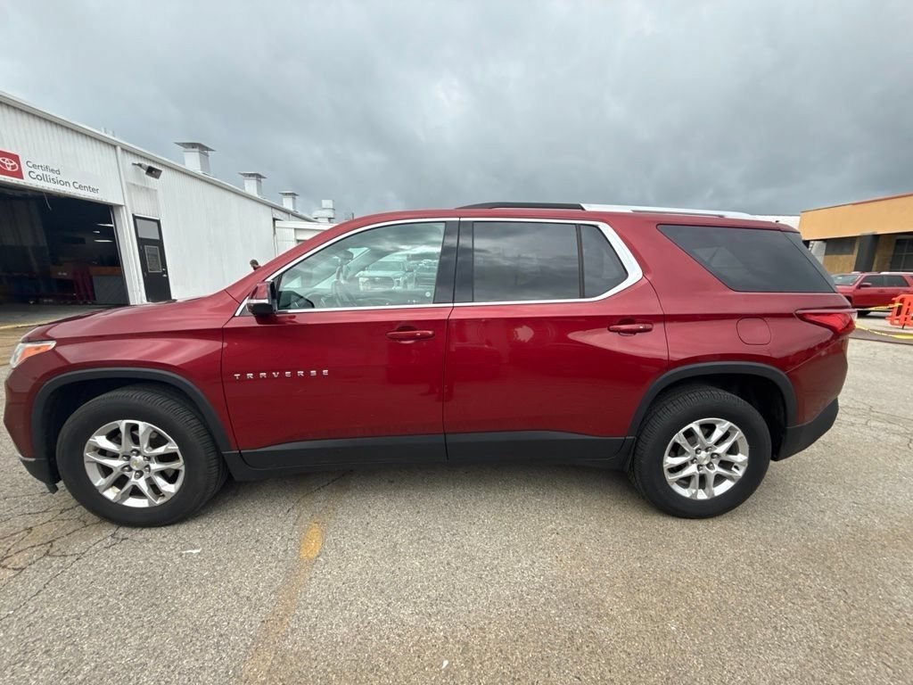Used 2018 Chevrolet Traverse LT AWD/4WD image 9
