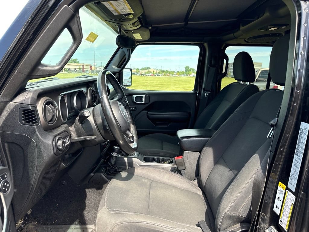 Used 2018 Jeep Wrangler Unlimited Sport S AWD/4WD image 13