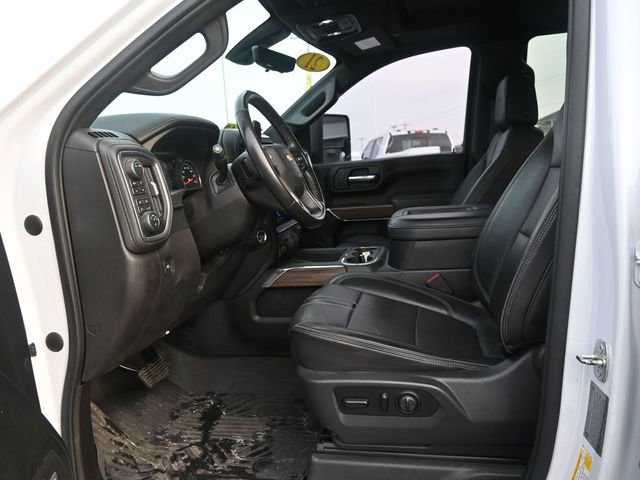 Used 2021 Chevrolet Silverado 2500 High Country w/ Z71 Off-Road Package image 16