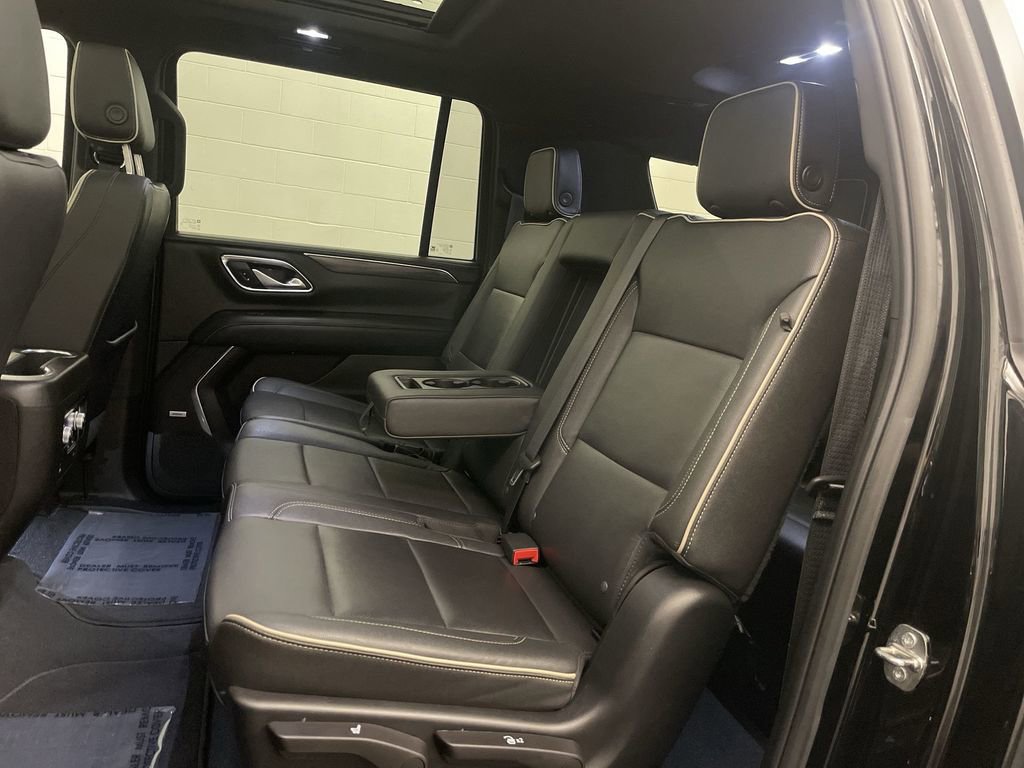 Used 2023 GMC Yukon XL SLT image 20