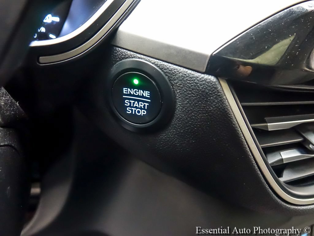 Used 2020 Ford Escape SE AWD/4WD image 16