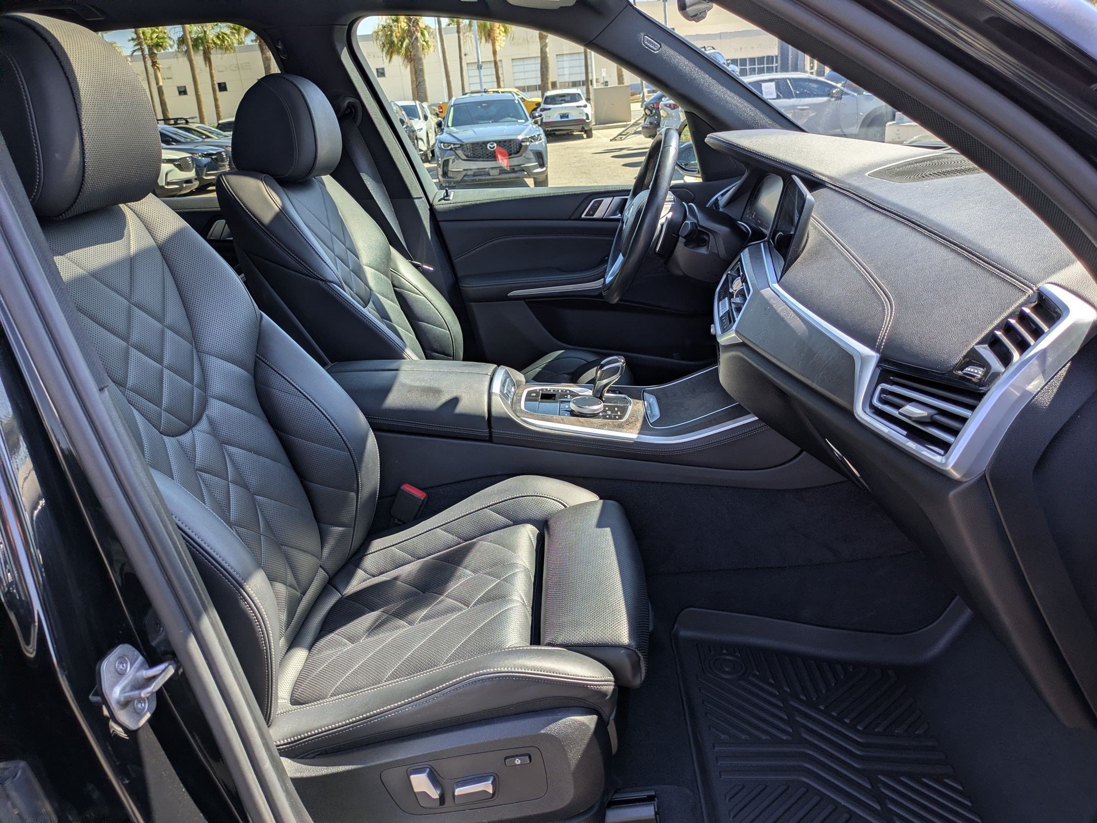 Used 2023 BMW X5 xDrive40i AWD/4WD image 31