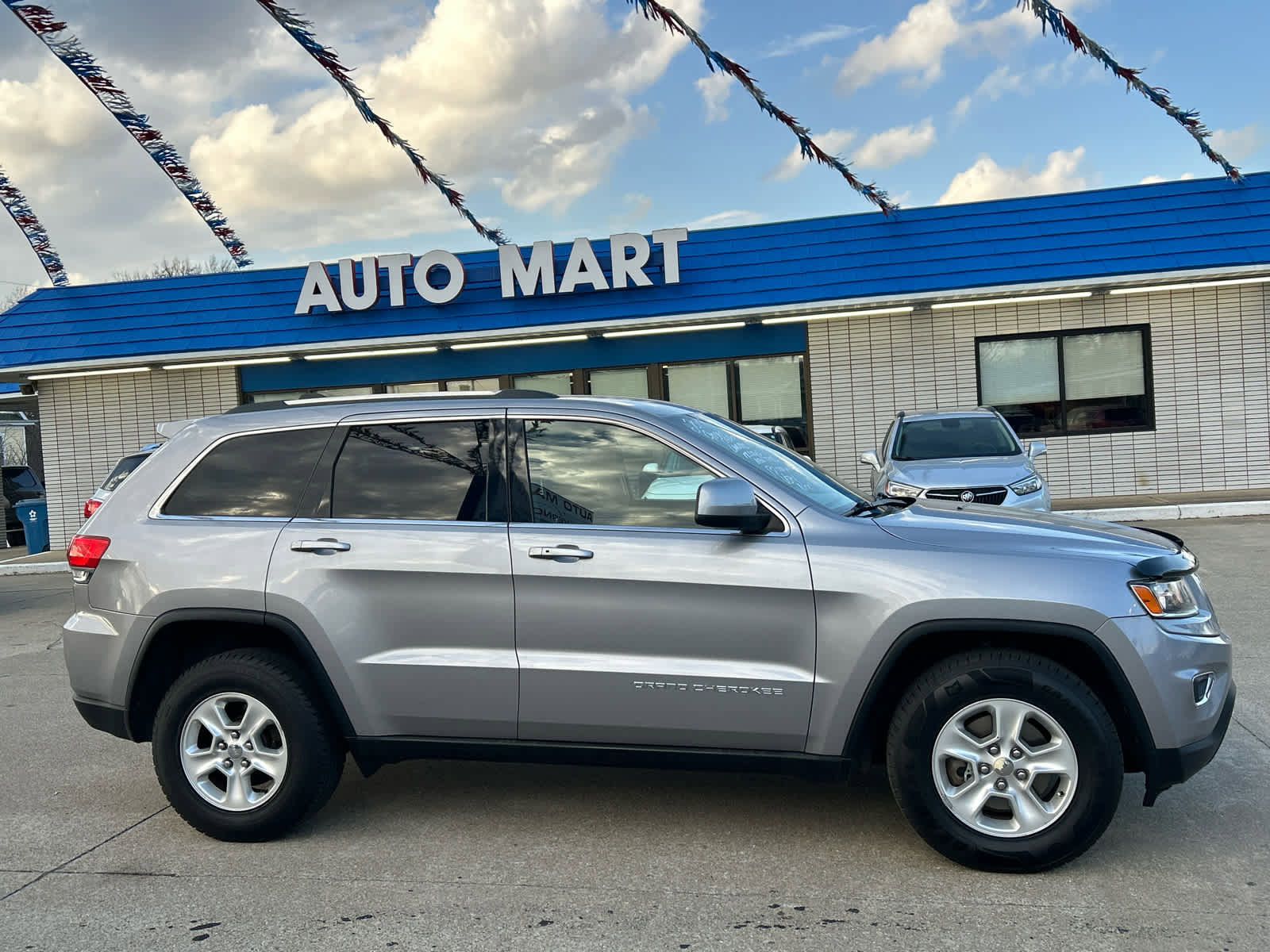 Used 2014 Jeep Grand Cherokee Laredo w/ Quick Order Package 23E