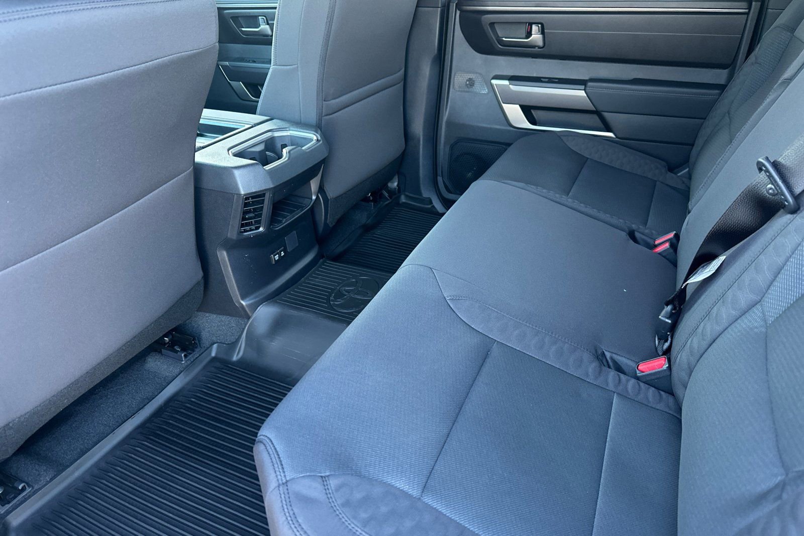 New 2026 Toyota Tundra SR5 image 13