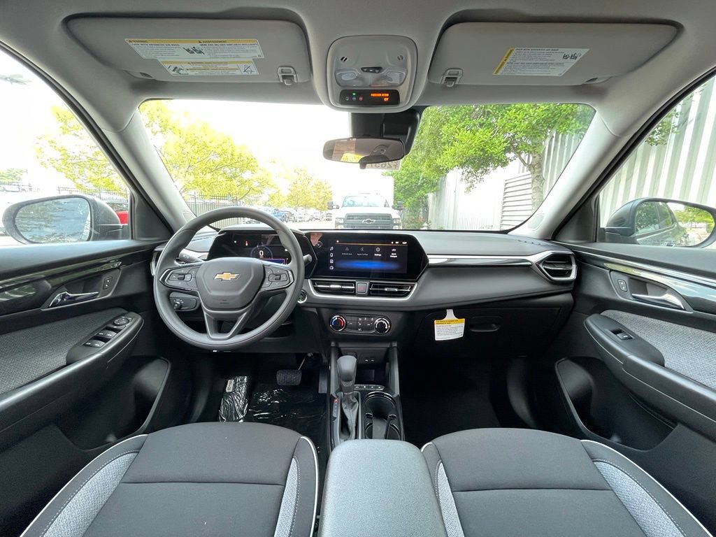 New 2026 Chevrolet TrailBlazer LS w/ LS Convenience Package FWD image 29