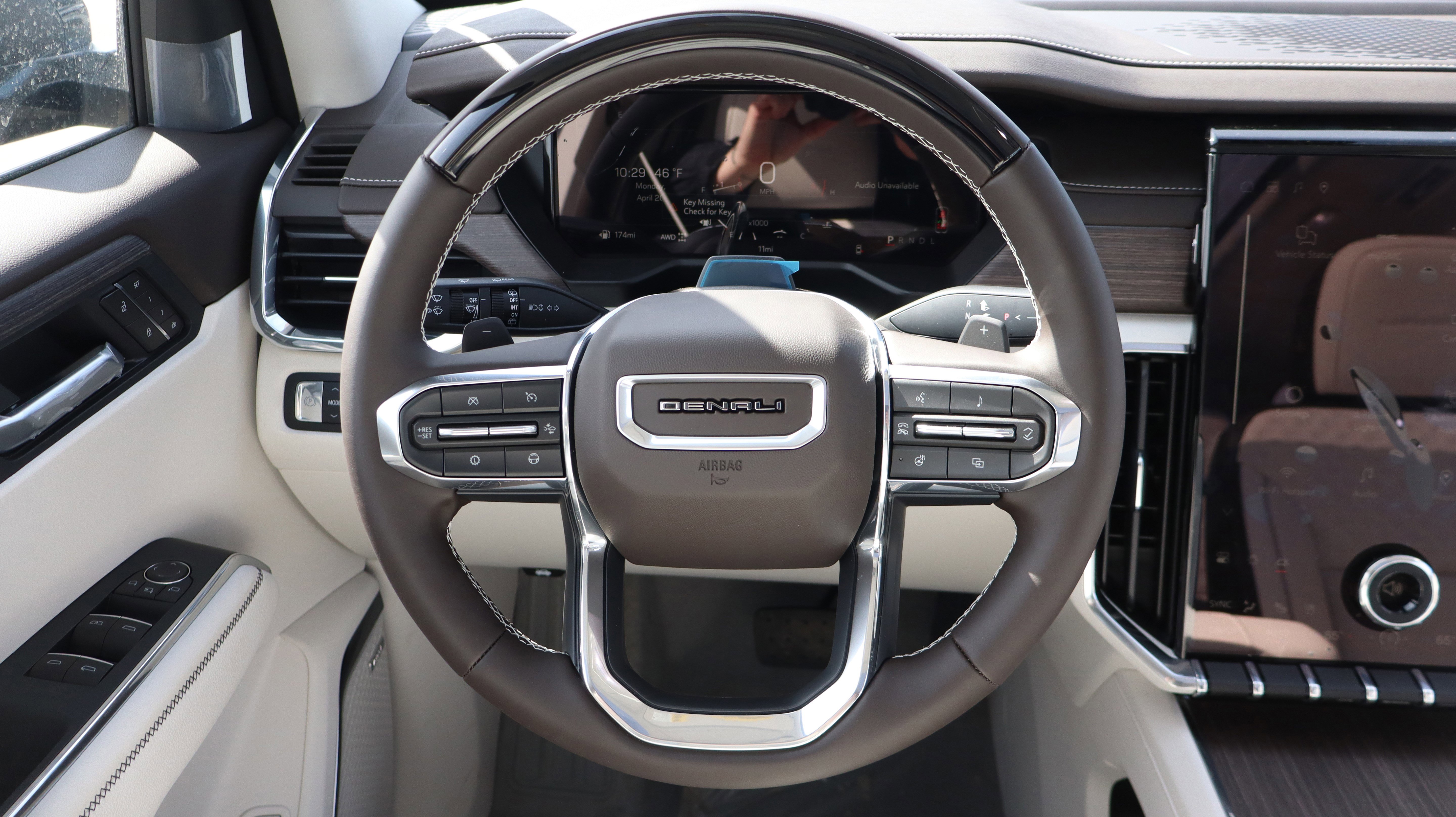 New 2026 GMC Acadia Denali w/ Super Cruise Package AWD/4WD image 13