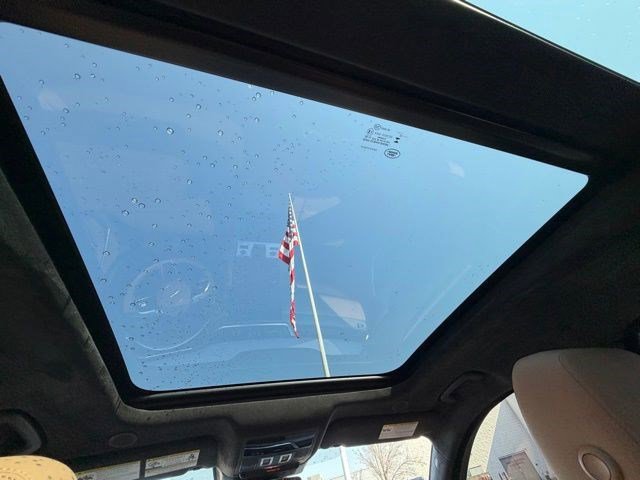 Used 2023 Jaguar F-PACE S image 18