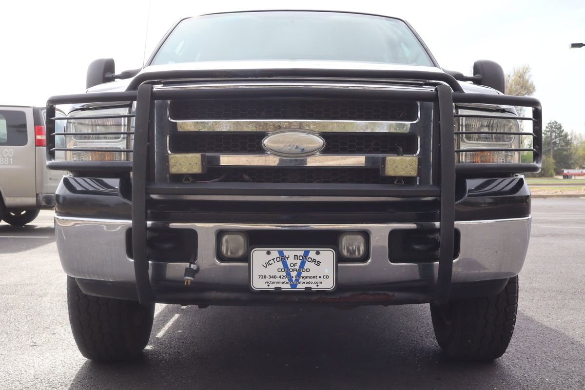 Used 2005 Ford F350 Lariat image 14