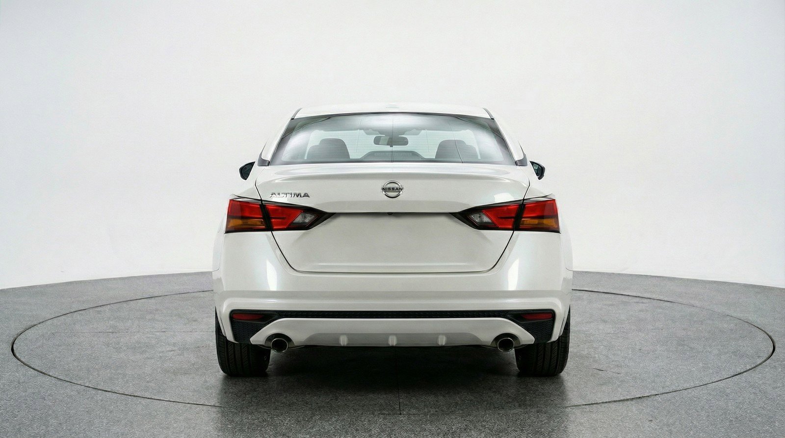 Used 2025 Nissan Altima 2.5 SV image 7