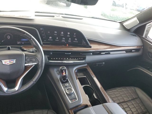 Used 2023 Cadillac Escalade Sport Platinum w/ LPO, ONYX Package AWD/4WD image 15