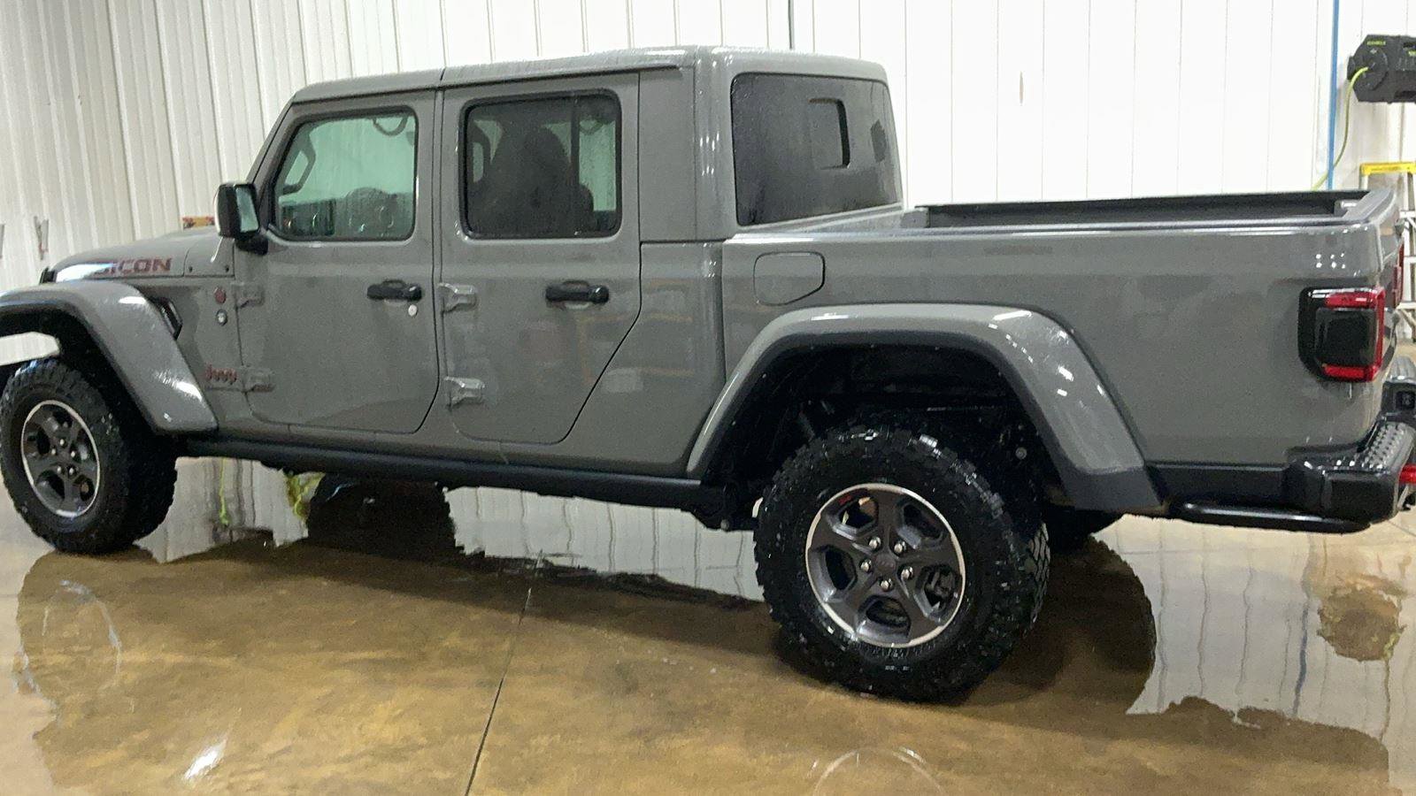 Used 2023 Jeep Gladiator Rubicon w/ LED Lighting Group image 10