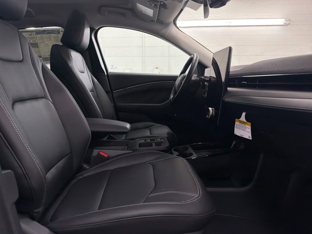 New 2026 Ford Mustang Mach-E Premium image 28