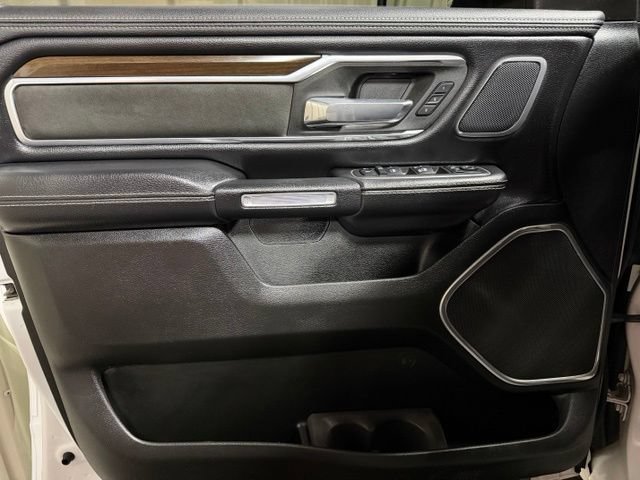 Used 2022 RAM 1500 Laramie AWD/4WD image 13