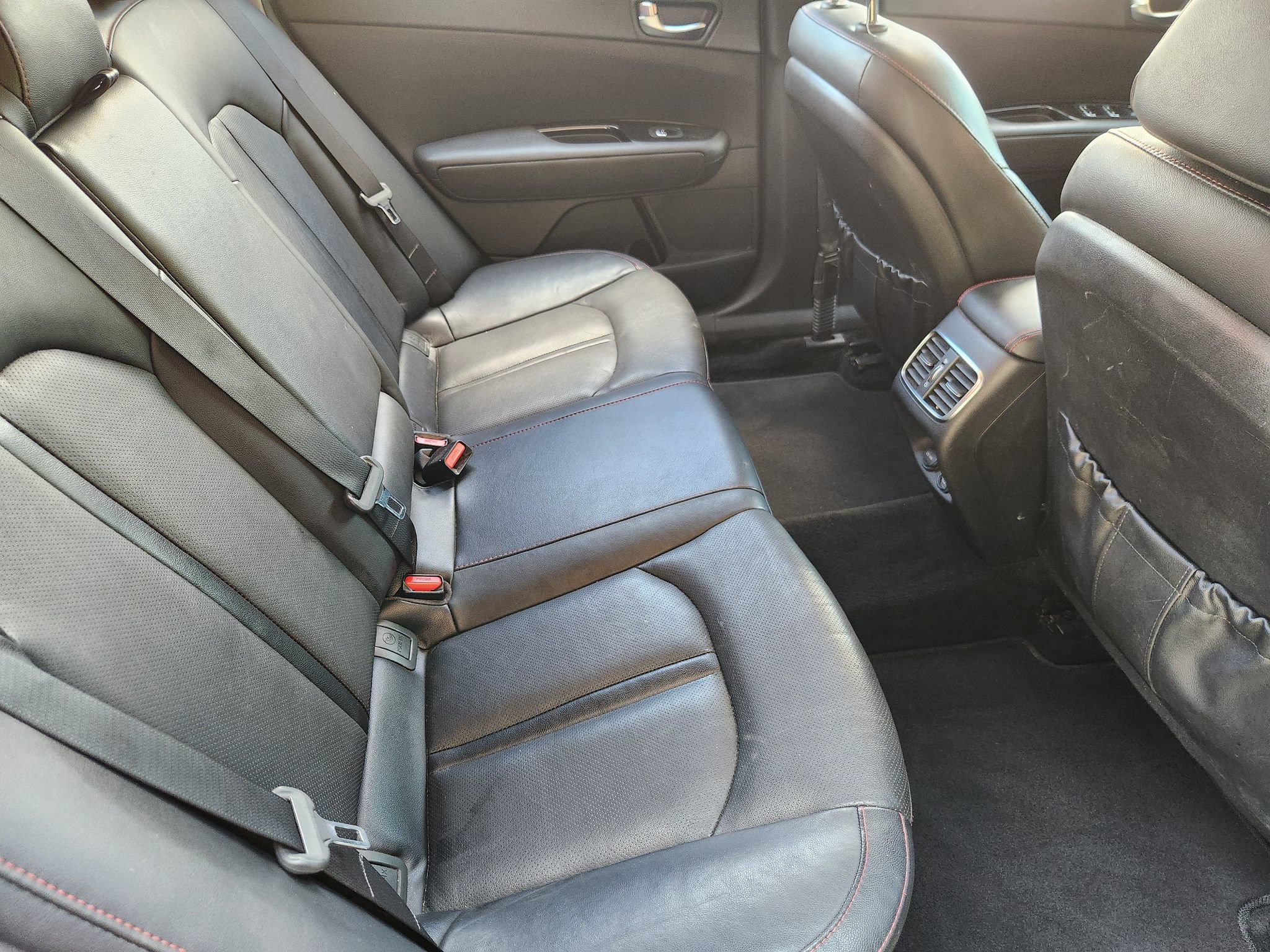 Used 2018 Kia Optima SX FWD image 33