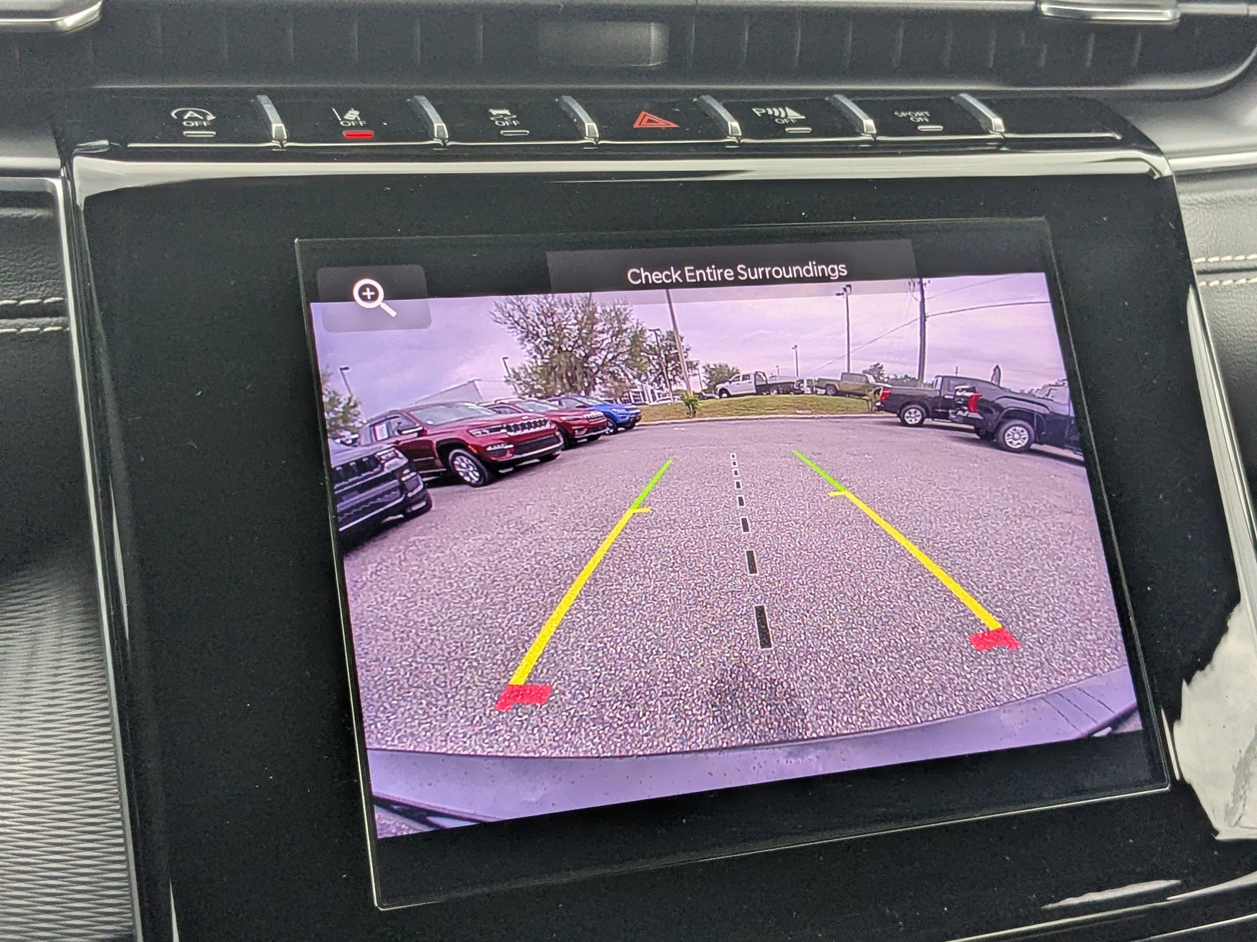 Certified 2024 Jeep Grand Cherokee L Laredo image 19