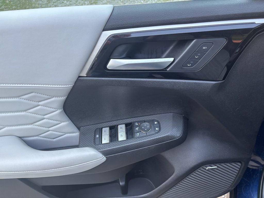 Used 2025 Mitsubishi Outlander SEL AWD/4WD image 10