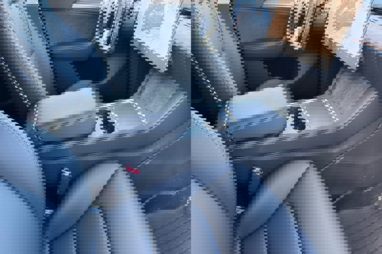 Used 2023 Tesla Model Y Performance image 17