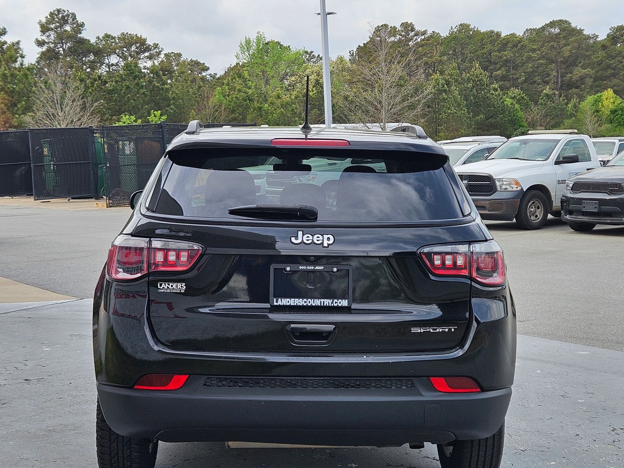 Used 2018 Jeep Compass Sport image 6