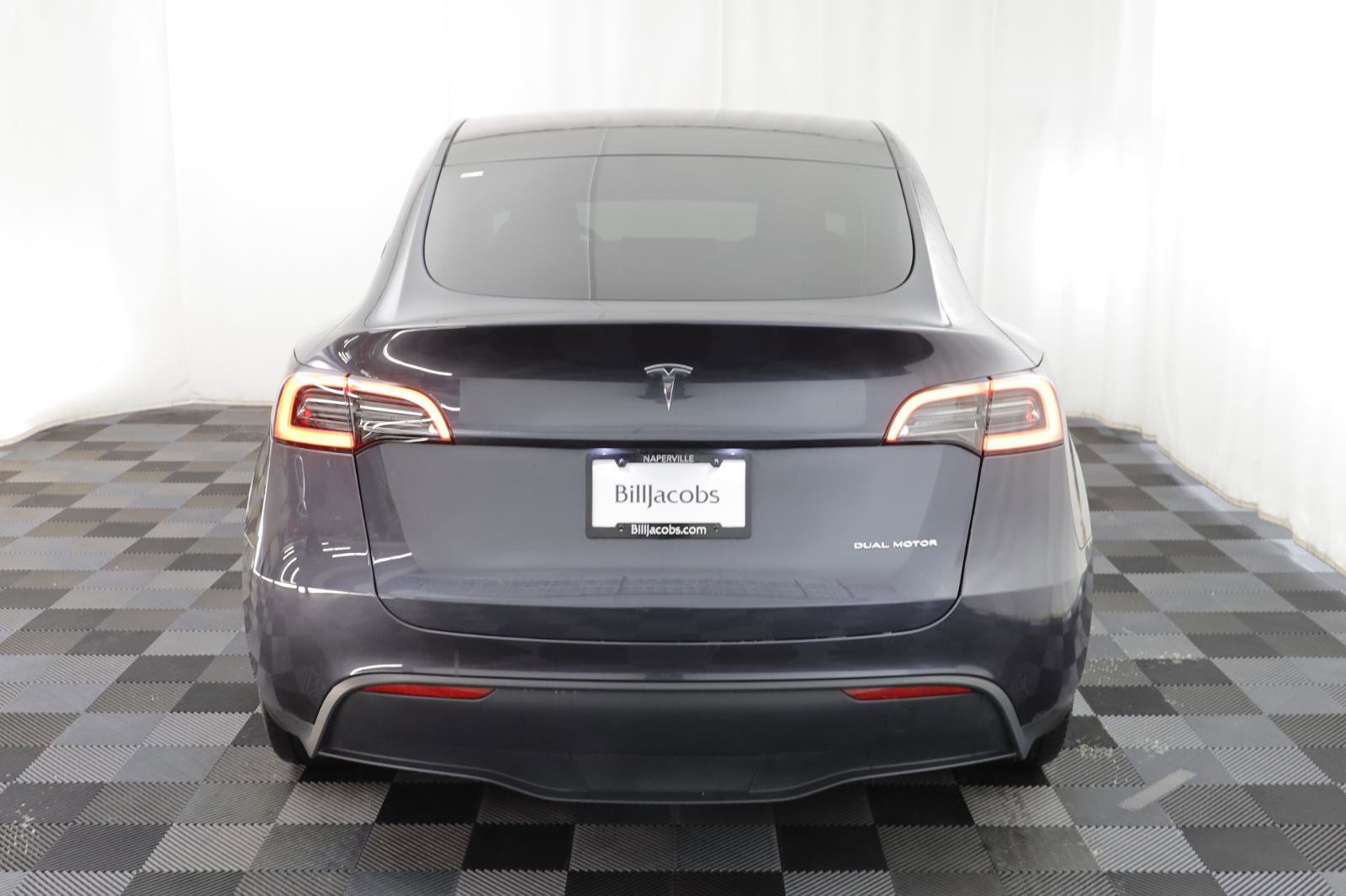 Used 2024 Tesla Model Y Long Range image 17
