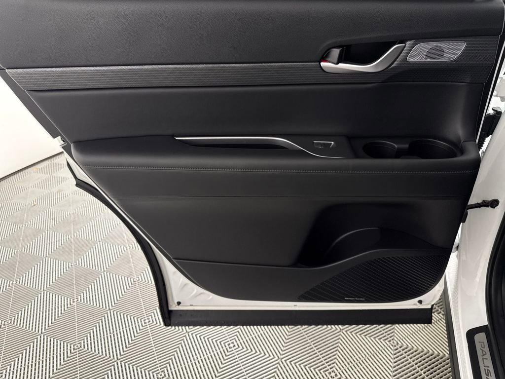 Used 2023 Hyundai Palisade Limited image 14