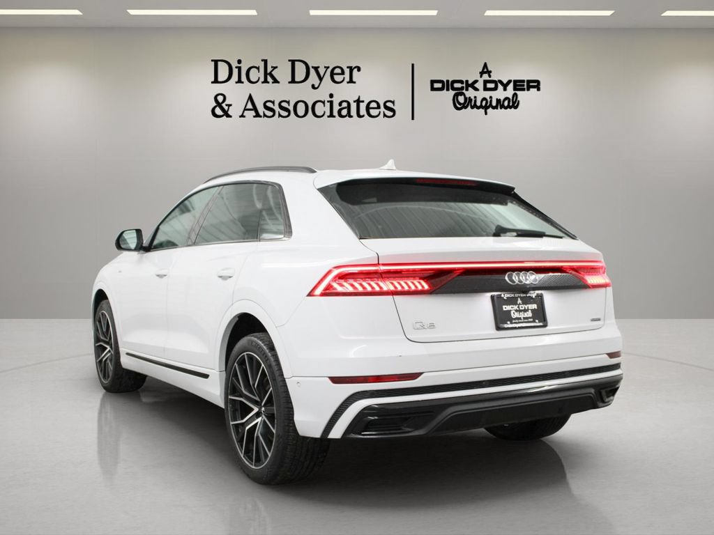 Used 2019 Audi Q8 Premium Plus w/ Premium Plus AWD/4WD image 9