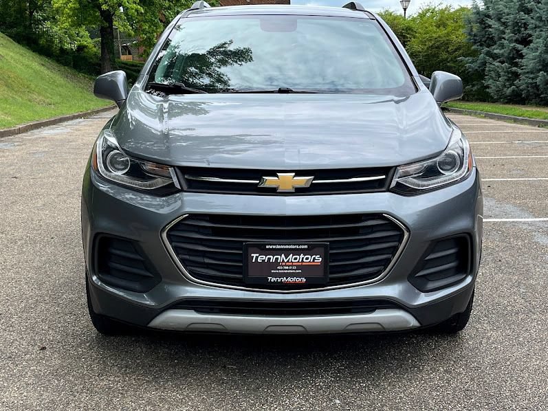 Used 2020 Chevrolet Trax LT w/ LT Convenience Package AWD/4WD image 24