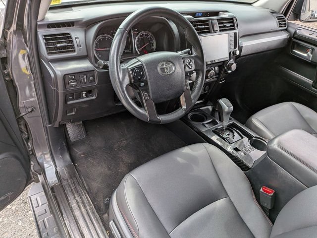 Certified 2020 Toyota 4Runner TRD Off-Road Premium w/ Moonroof Package AWD/4WD image 13