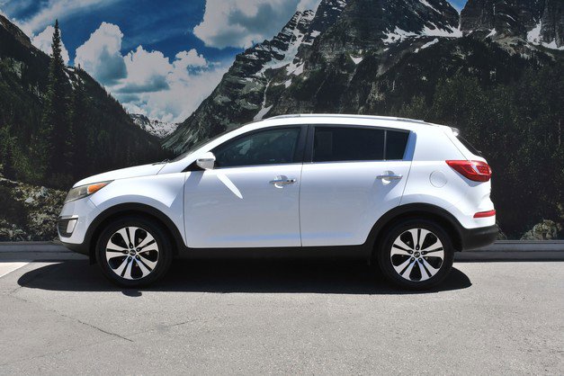 Used 2011 Kia Sportage EX w/ Premium Pkg w/Leather Seats FWD image 7
