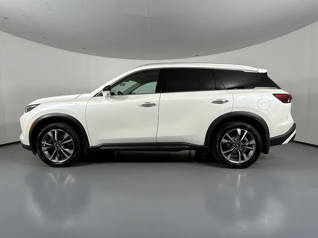 Used 2023 INFINITI QX60 Luxe w/ Vision Package AWD/4WD image 4