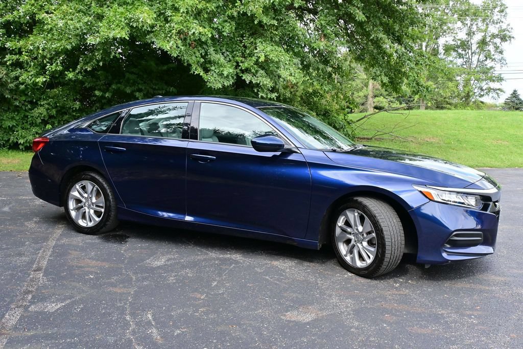Used 2019 Honda Accord LX image 6